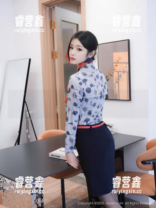 秀人网-李宓儿 秀人网 - 全网高清图片!李宓儿带你欣赏肉丝的另一面