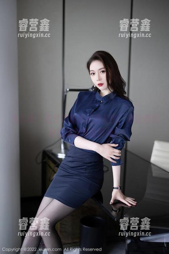 秀人网-燕甘甘 秀人网 - 燕甘甘最新长腿美图,羡慕得想穿丝袜围着前面跑!