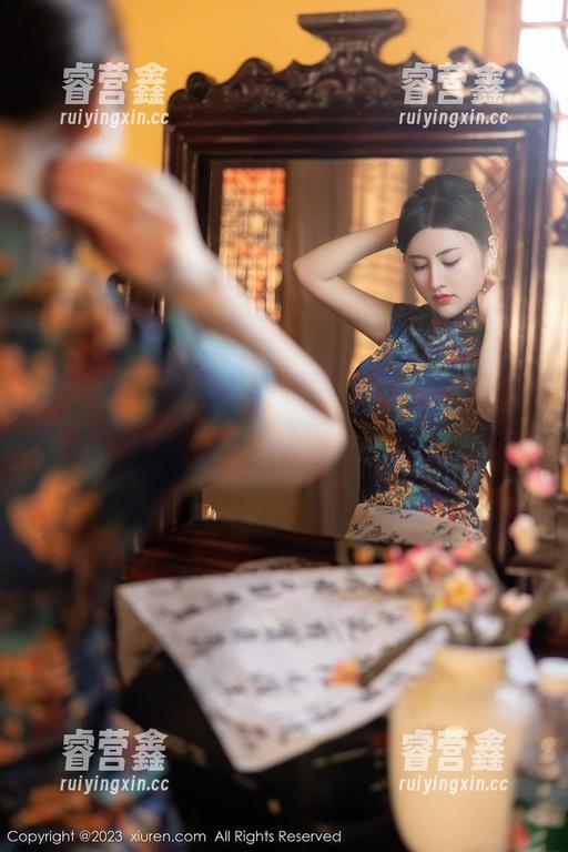 秀人网-白浅浅 秀人网 - 每一张都让人心动,白浅浅吊带的视觉资源风险自负哦!