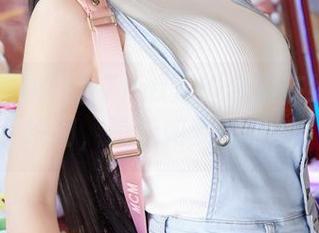 蜜桃社 – 桃乃香Tina海边合集在线：这些瞬间，简直如梦似幻！