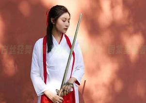 蜜桃社 – 白丝轻舞，萌美Moemi眼眸：图集里藏着的小秘密