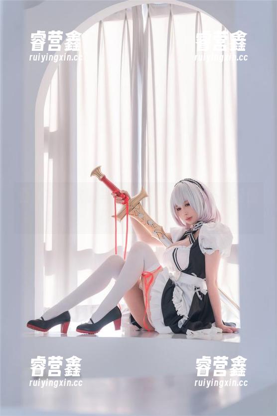 西园寺南歌 西园寺南歌的写真更新:透明女仆的轻盈舞步在等你!