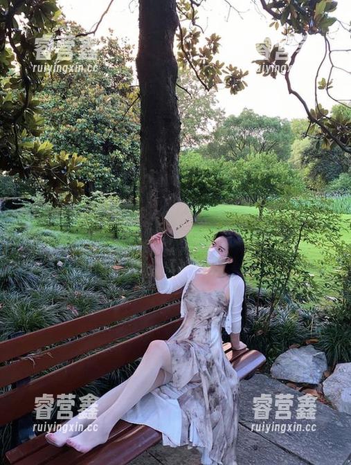 软妹小九九 微密圈 - 软妹小九九又来了,穿上网袜的她真是惹火,原图独家分享!