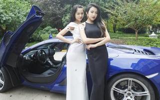 轰趴猫 – 夏天的梦心玥，原图里的每一个瞬间都成了完美壁纸。