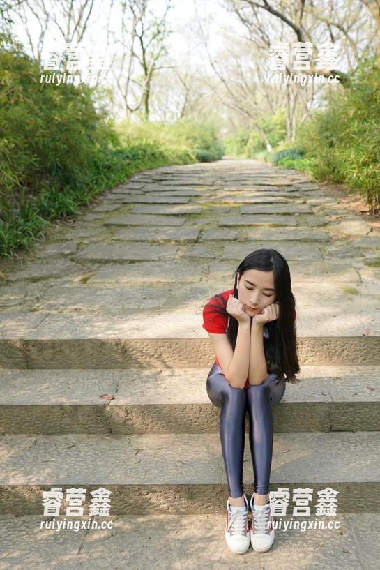 微密圈 - 福利满满的辣妈女神天台图集，没想到光影竟然能如此撩？