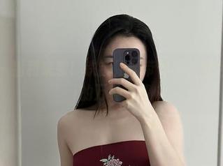 微密圈 – 福利来袭！铁锤姐姐带你领略绿色neinei的万种风情