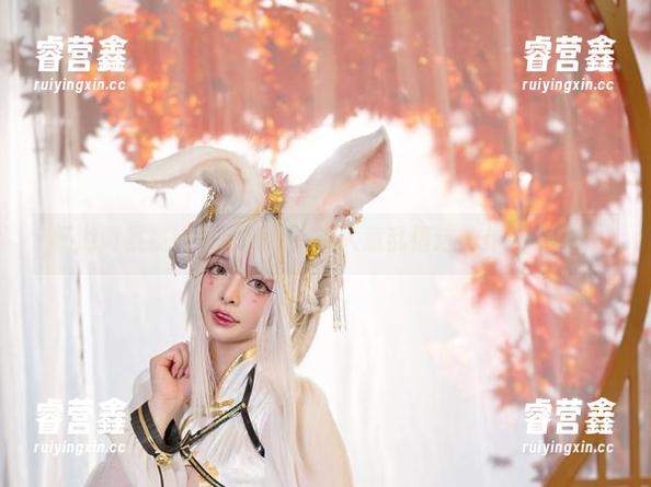 阿寨寨 畅游阿寨寨比基尼图库:让人意乱情迷的作品大集合