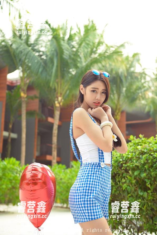 青豆客-婕西儿jessie 青豆客 - 婕西儿jessie的户外美图合集:她的身材好到我都开始怀疑我的沙发是不是有魔法!
