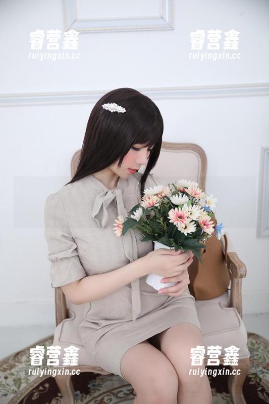 鹿野希 试想,如果鹿野希是丝袜的代言人,她会怎么说?