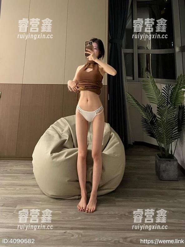 黎允熙 微密圈 - 长腿让人心动,黎允熙合集的最新更新等你来画圈圈!